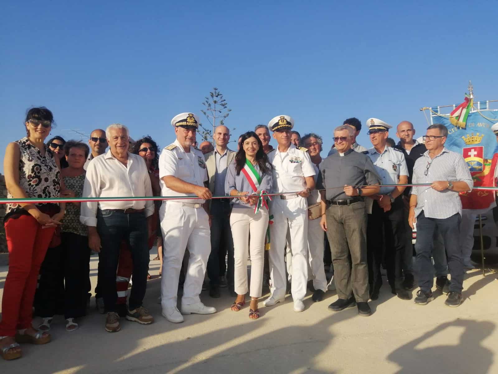 Avola, taglio del nastro del nuovo porto di Falaride