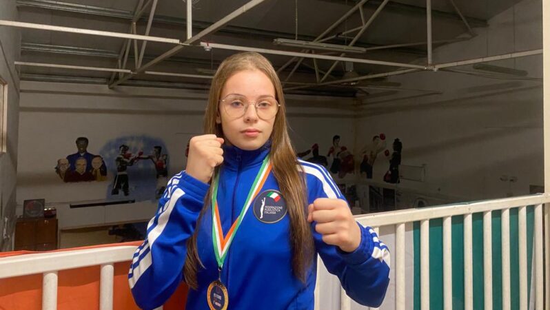 Boxe, oro al round Robin in Irlanda per l’avolese Gaia Caldarella