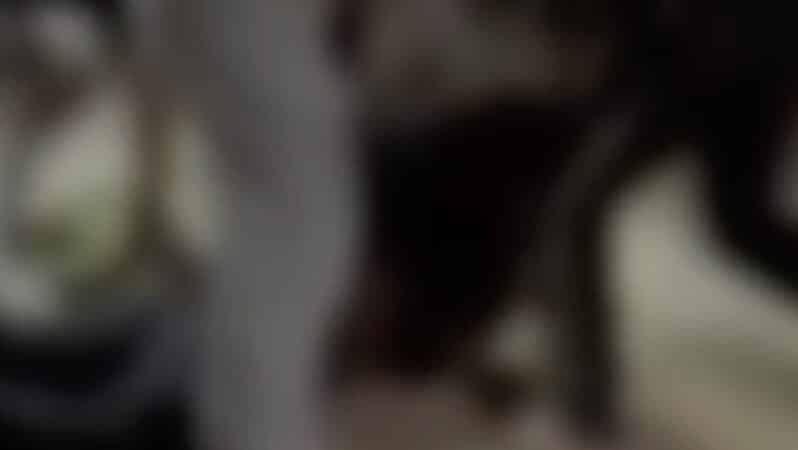 “Noi piegati dal dolore, mia figlia non vuole uscire da casa”: parla la madre della ragazzina aggredita ad Avola